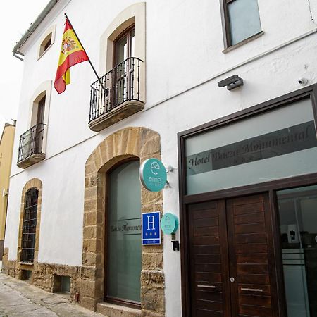 Hotel Baeza Monumental By Eme Hoteles Екстериор снимка
